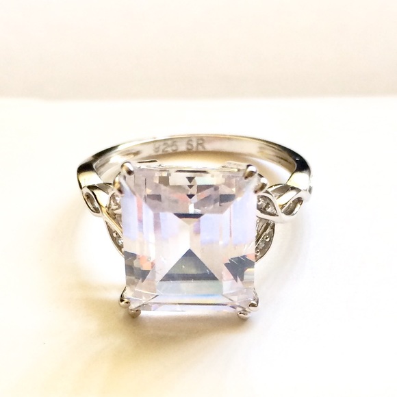 Jewelry - Princess cut Cubic Zirconia set in Sterling Silver